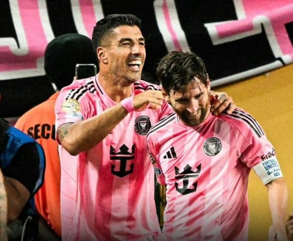 东方配资 从2-0到2-2! 小马哥自信过头: 换下梅西最佳搭档, 连丢2球战巴黎